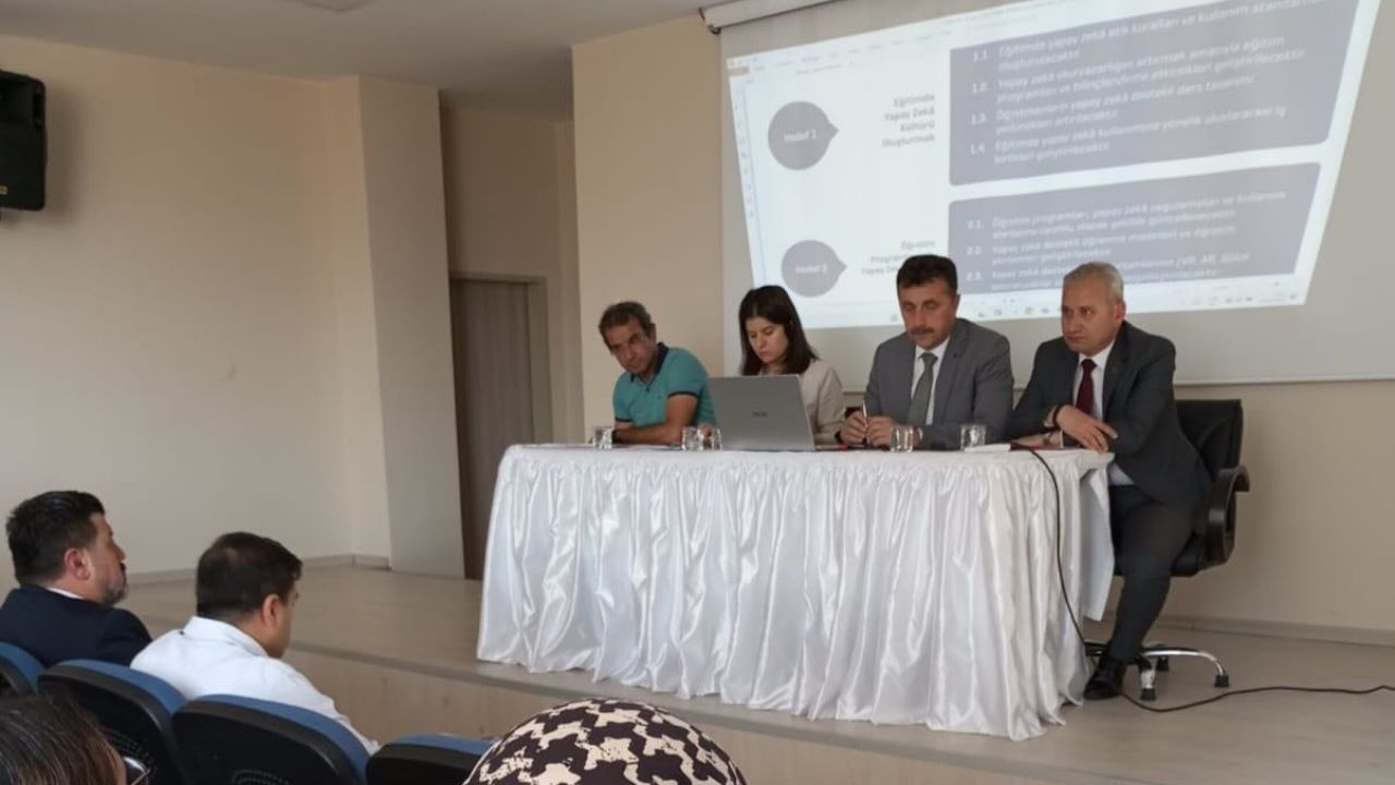 Taşköprü’de Yıl Sonu Müdürler Kurulu Toplantısı Yapıldı (2)
