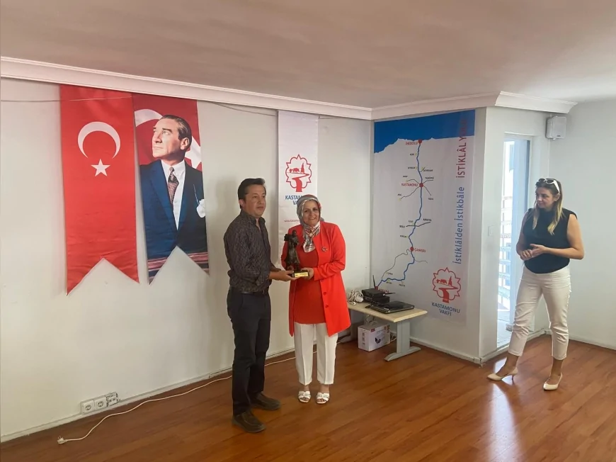 Taşköprülü Başkan Ankara'da 'Memleketimiz Için Mücadele Ediyoruz'
