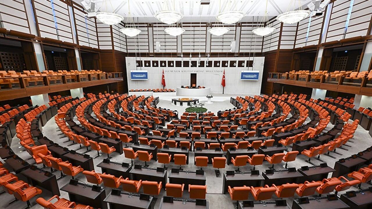 Teklif Meclis'ten Geçti İhlaline 5 Milyon Lira Ceza!