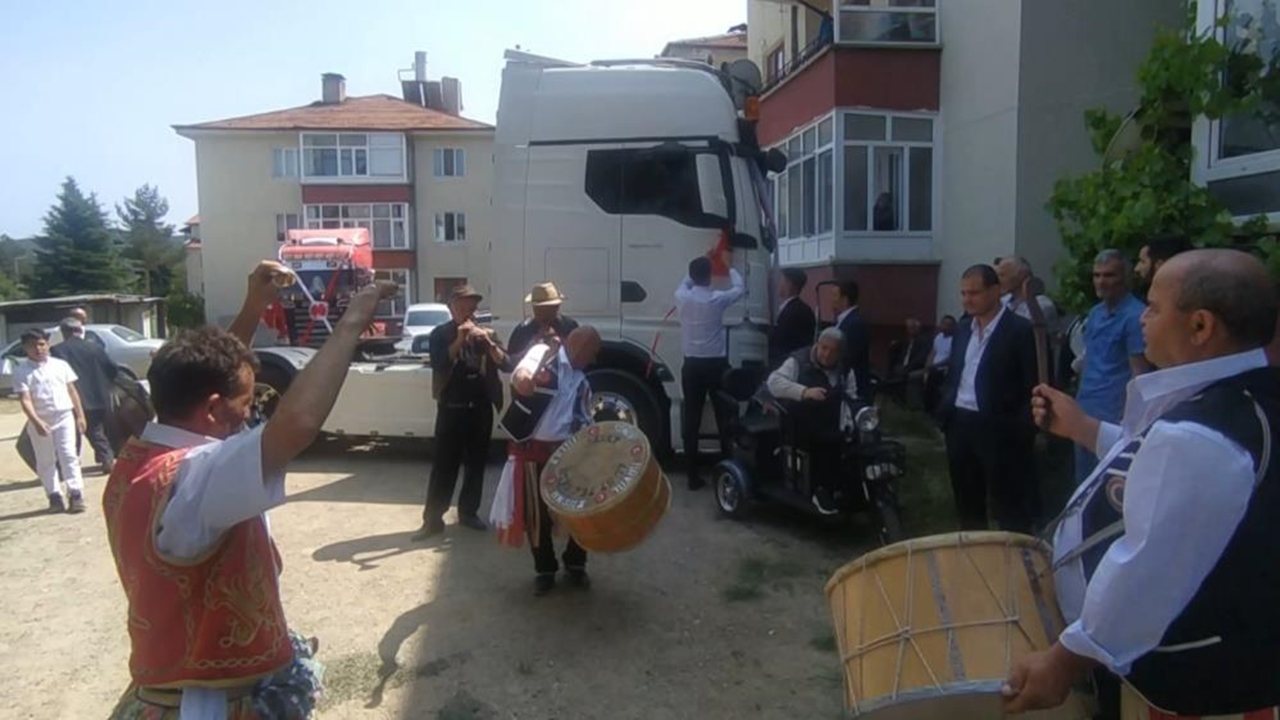 Tır Konvoyu (2)