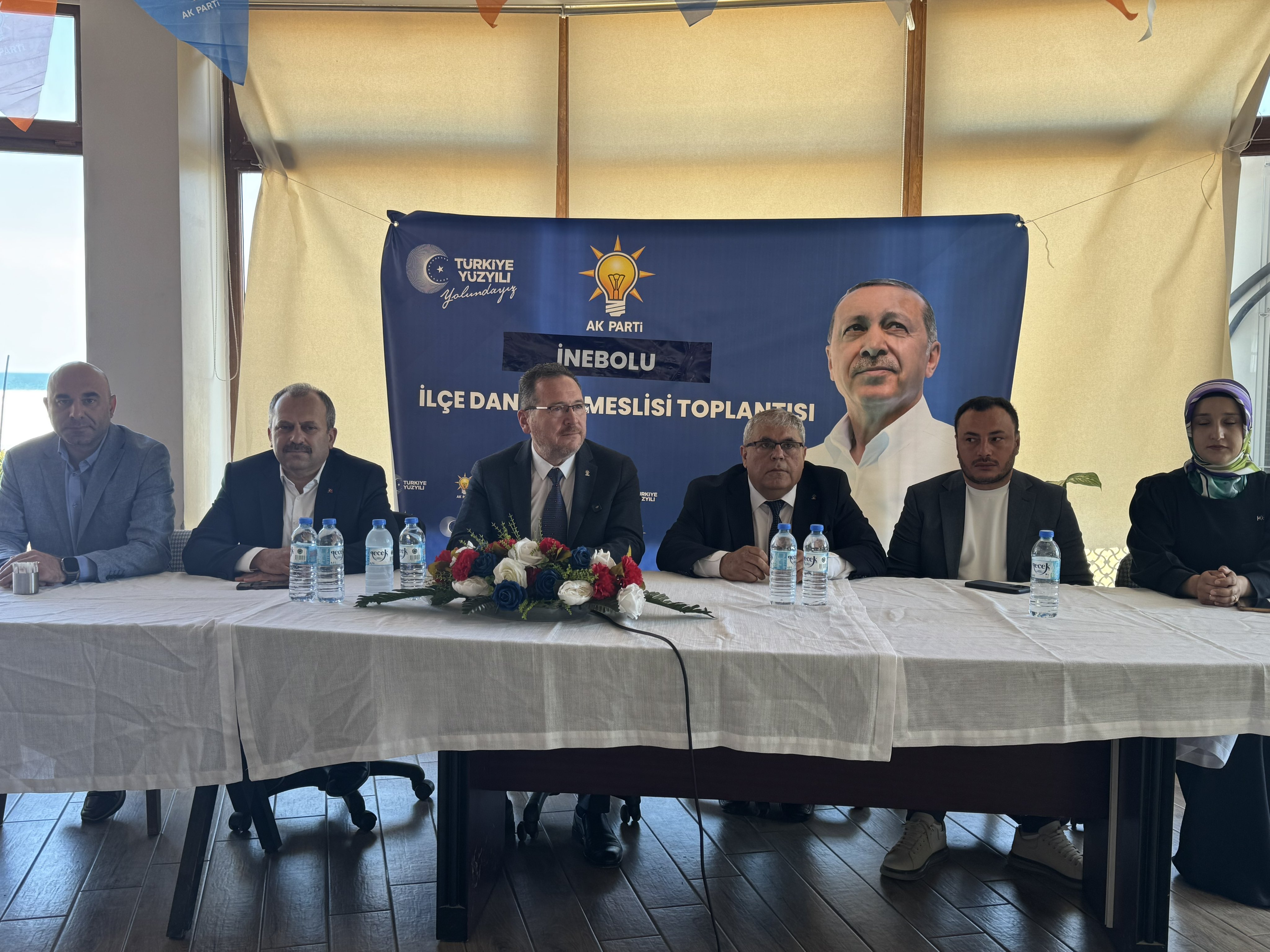 Ak Parti Kastamonu Teşkilatı İnebolu’da Buluştu