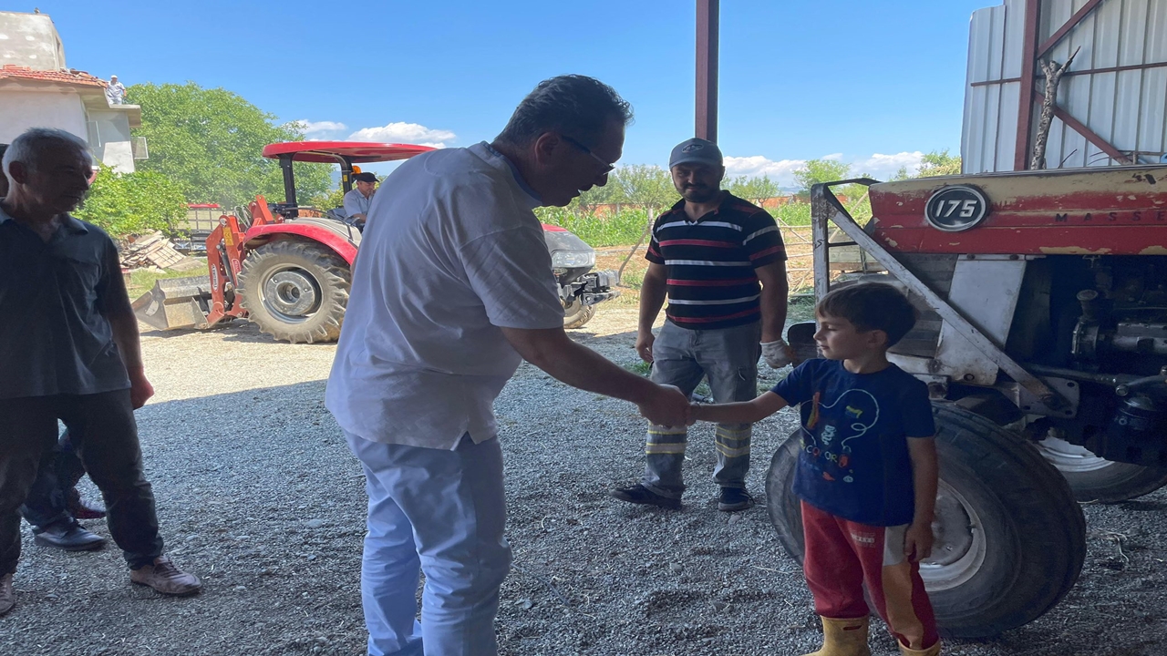 Ak Parti Yangın Ziyaret (4)