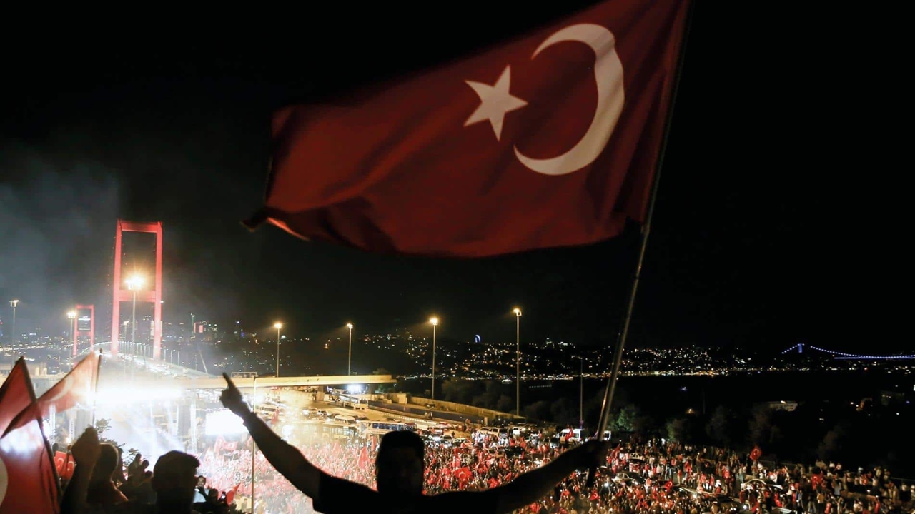 Bayrak 15 Temmuz