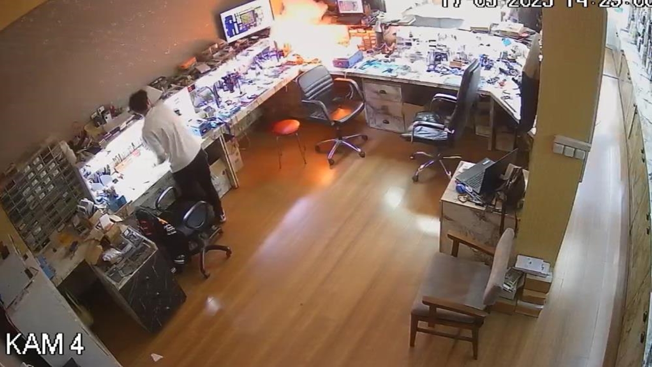 Cep Telefonu Patladı (1)-1
