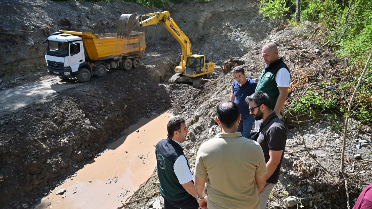 Dsi̇, Çatalzeytin’de Taşkın Kontrol Ve Altyapı Çalışmalarını Sahada Inceledi (2)