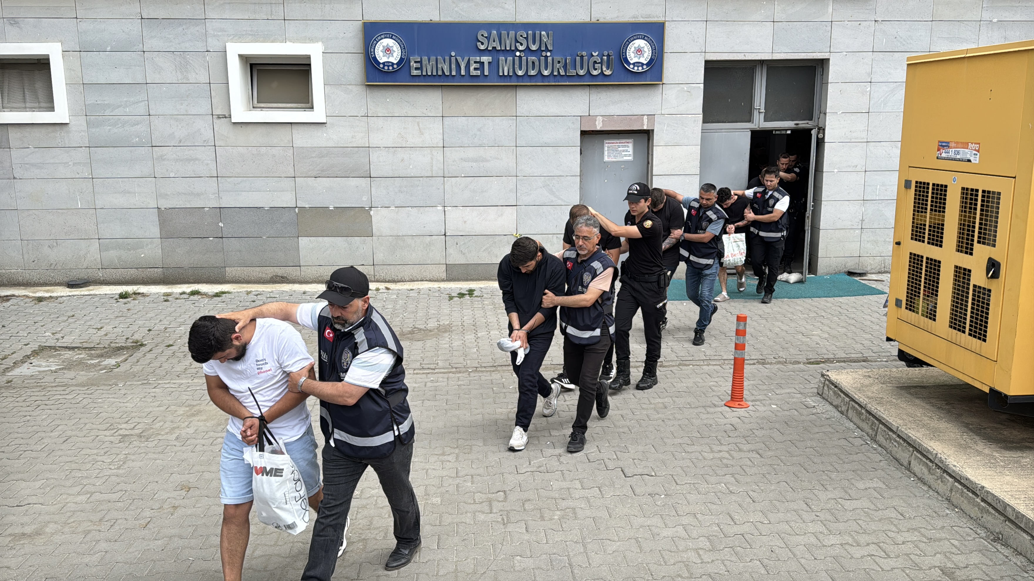 Kastamonu Da Dahil 12 Ilde Operasyon 70 Şüpheliden 19'U Tutuklandı 2