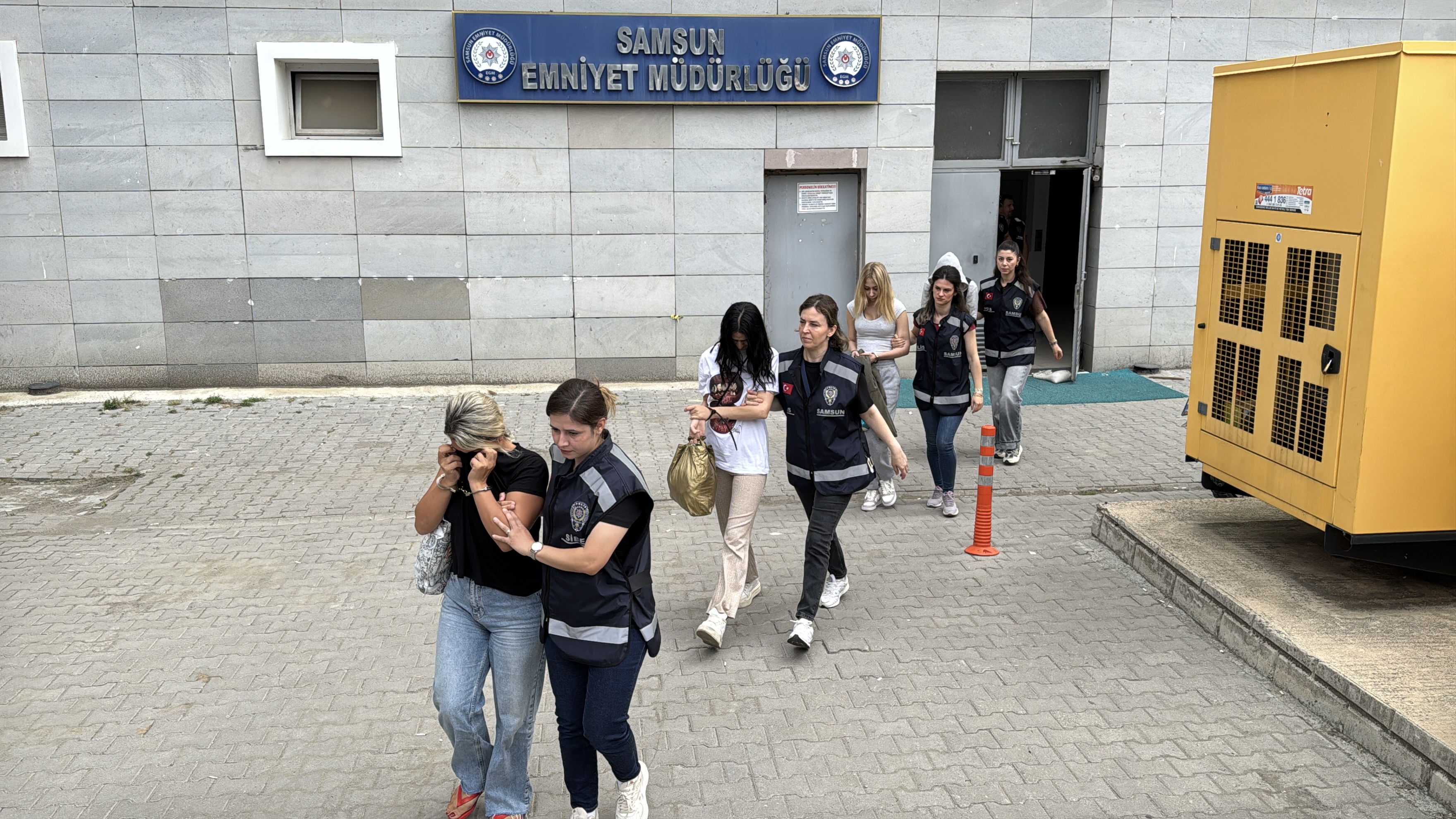Kastamonu Da Dahil 12 Ilde Operasyon 70 Şüpheliden 19'U Tutuklandı 3
