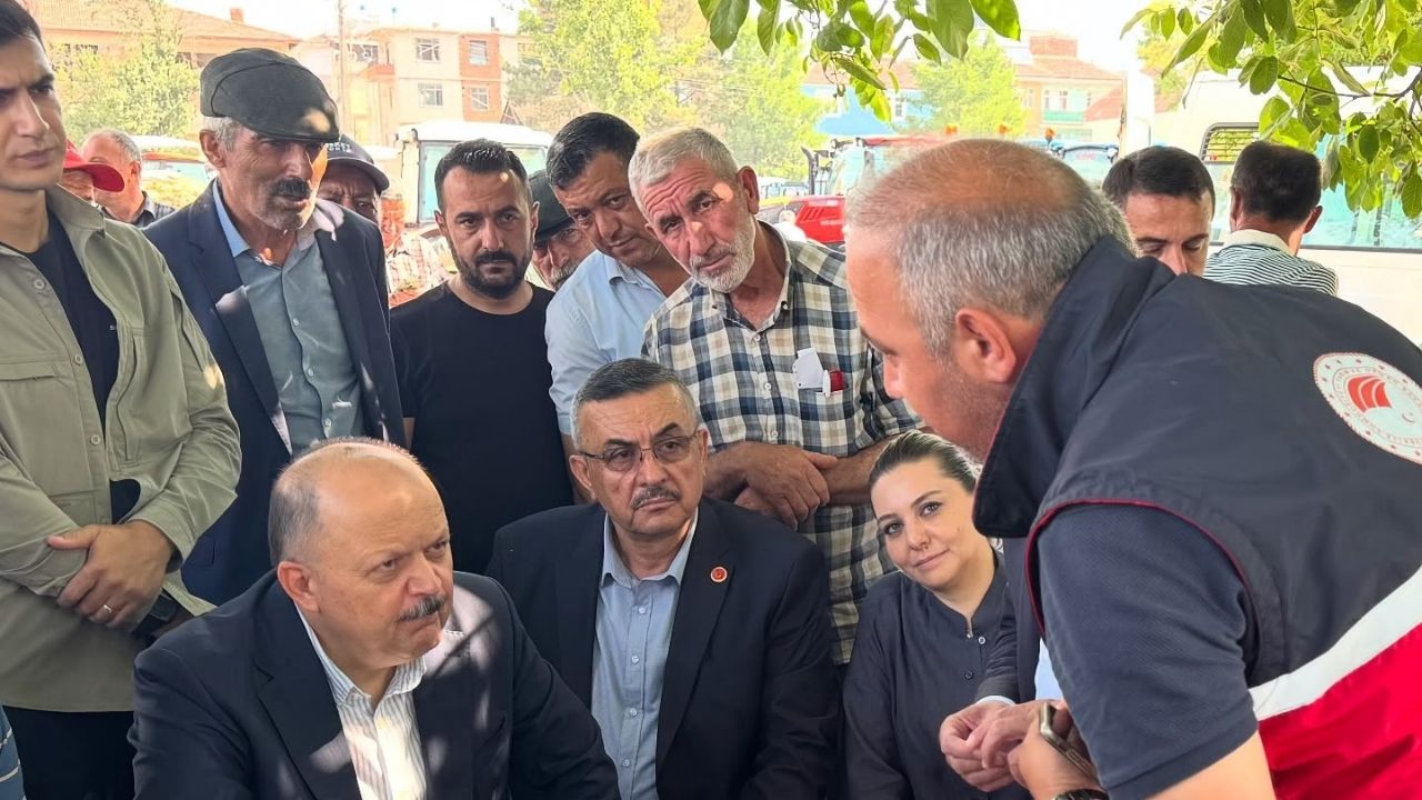 Kastamonu Protokolü Alatarla Sarımsak Pazarı’nda Üreticilerle Buluştu (5)