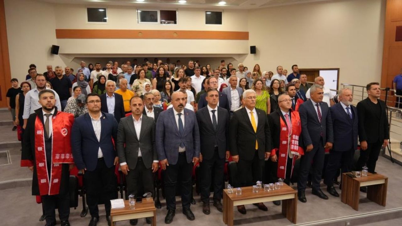 Kastamonu Üniversitesi’nde Mezuniyet Coşkusu Yeni Veteriner Hekimler Göreve Hazır! (3)