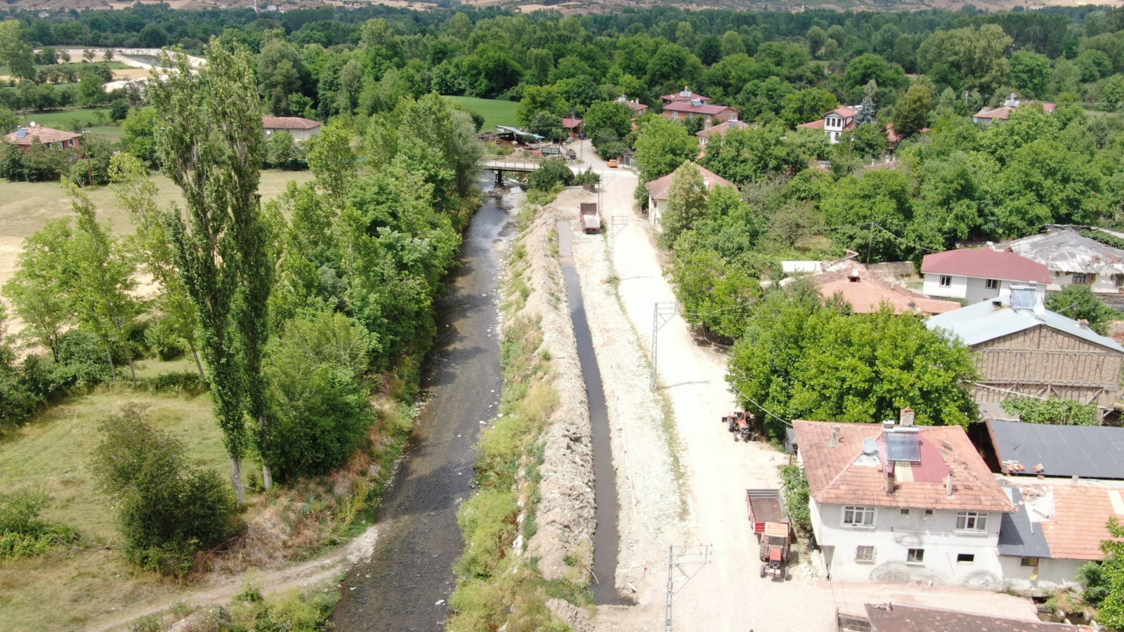 Kastamonu'da Arıtma Tesisi Iddiası 'Pislik Köyümüzün Içinden Akıyor' 3