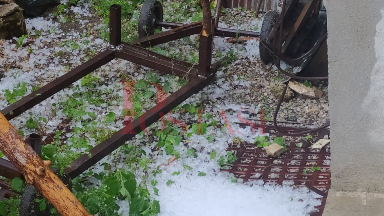 Kastamonu'da Dolu Yağışı Hazırlıksız Yakaladı 466