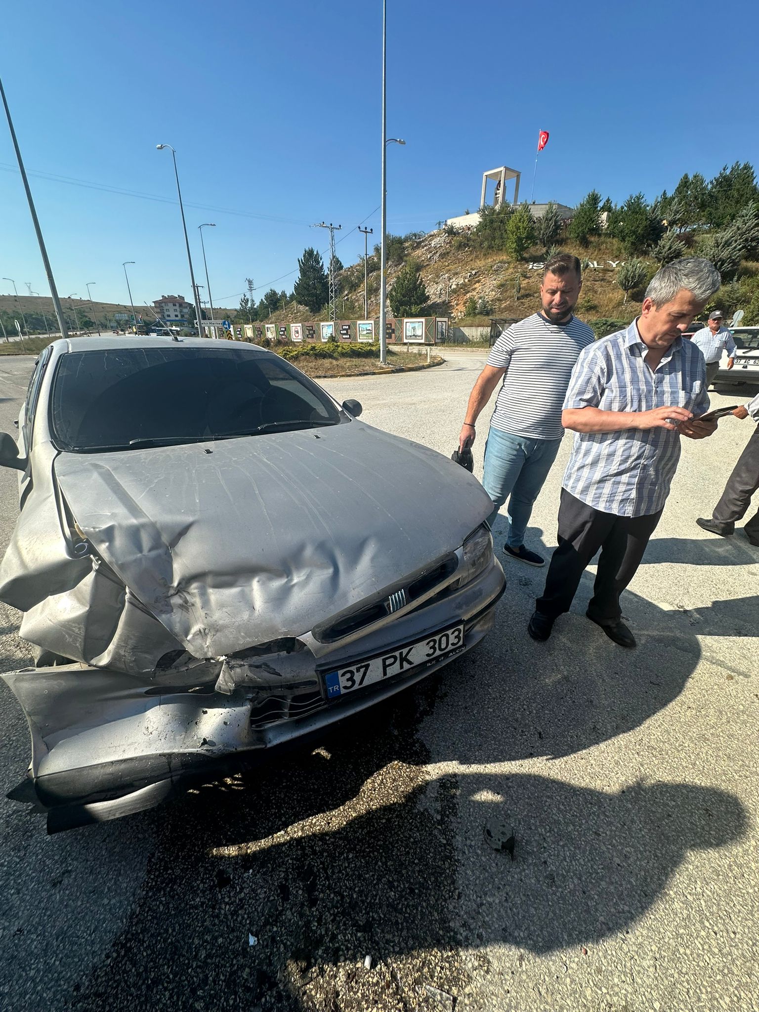 Kastamonu'da Iki Araç Çarpıştı Maddi Hasar Meydana Geldi 1