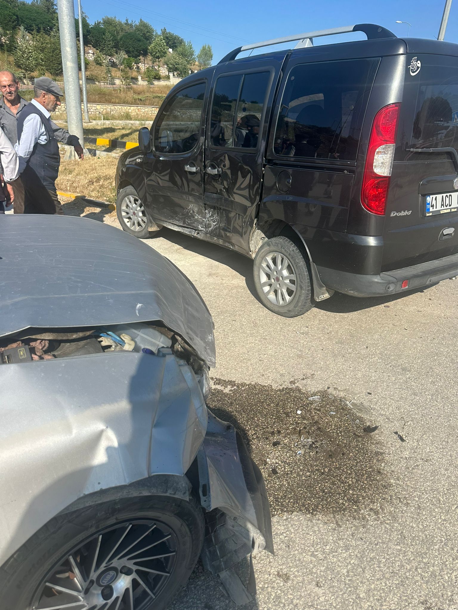 Kastamonu'da Iki Araç Çarpıştı Maddi Hasar Meydana Geldi 2