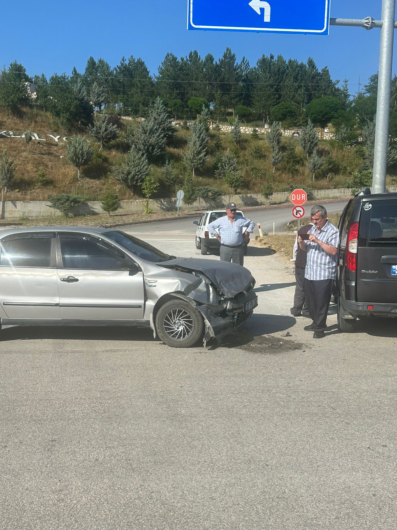 Kastamonu'da Iki Araç Çarpıştı Maddi Hasar Meydana Geldi 6