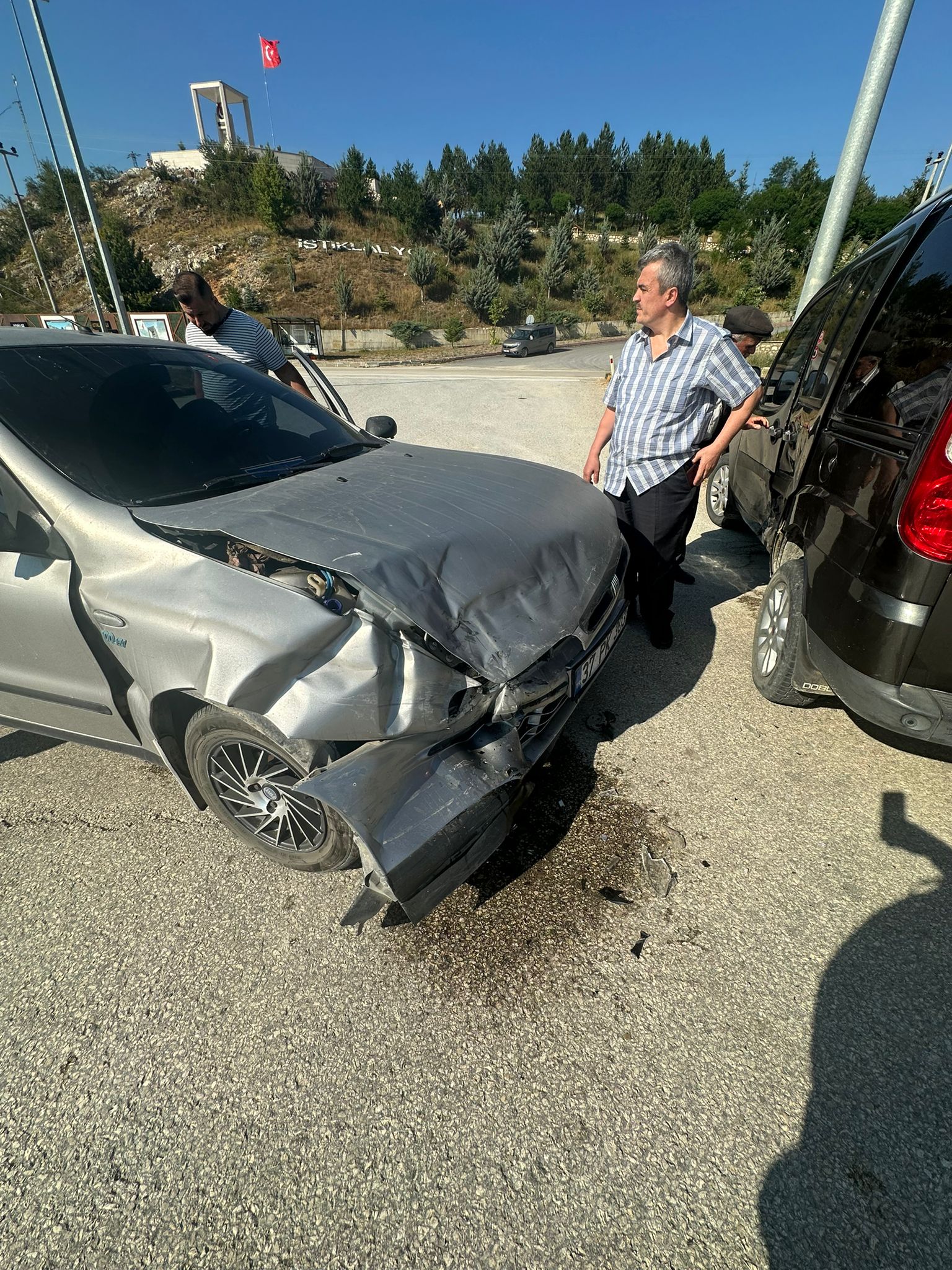 Kastamonu'da Iki Araç Çarpıştı Maddi Hasar Meydana Geldi