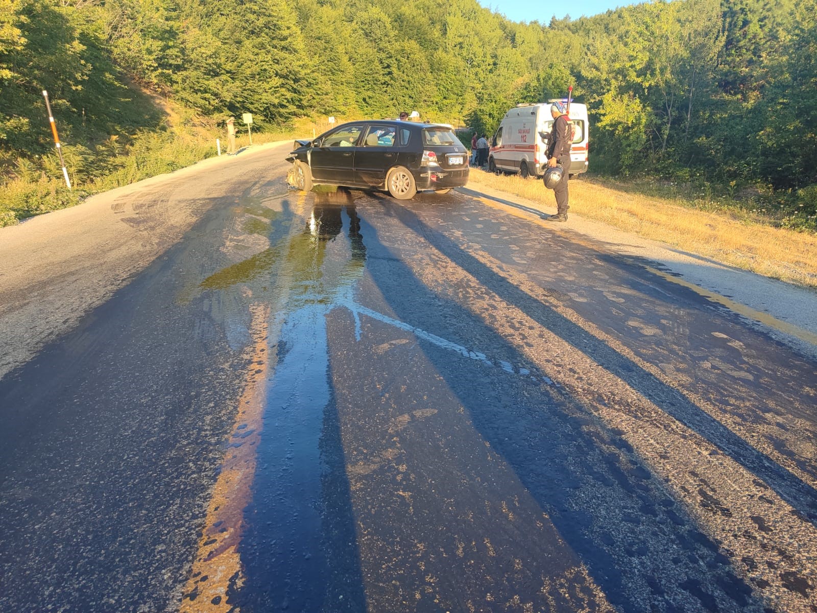 Kastamonu'da Iki Otomobil Kafa Kafaya Çarpıştı Feci Kazada 4 Yaralı! 3