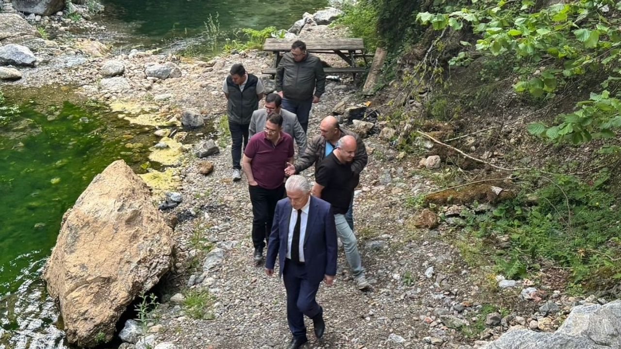 Kastamonu’nun Doğal Cennetine Yatırım Saray Şelalesi Projesi İncelendi (5)