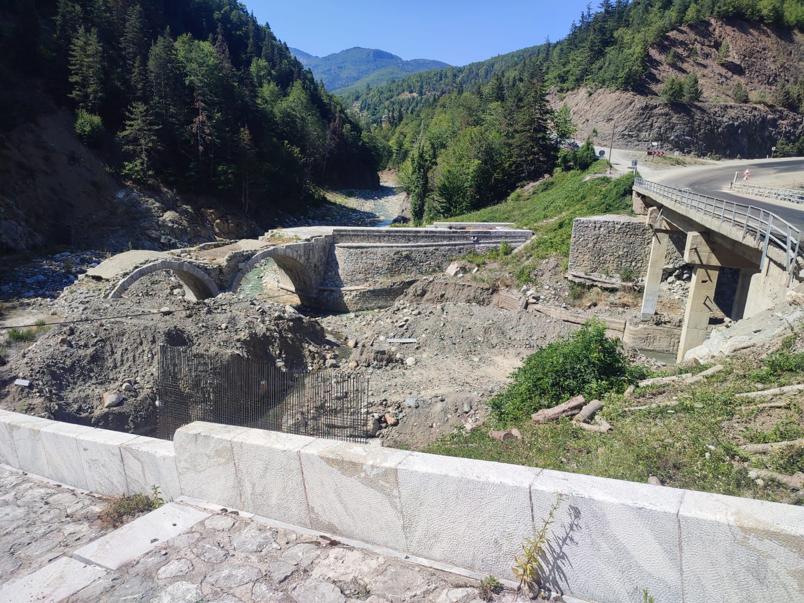 Kastamonu'nun 'İki Çay Köprüsü' Sel Felaketinin Ardından Yeniden Gündemde! 7