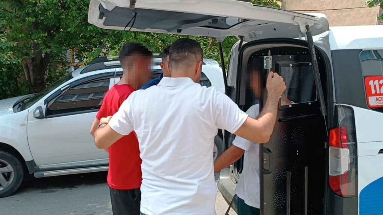 Mahalle Kavgasında Kan Aktı 1 Polis Yaralandı, 4 Kişi Gözaltında (3)