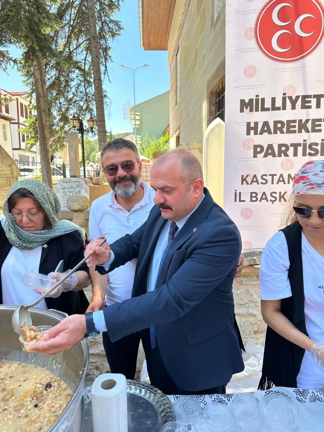Mhp Kastamonu Aşure Ikramıyla Vatandaşlarla Buluştu 2