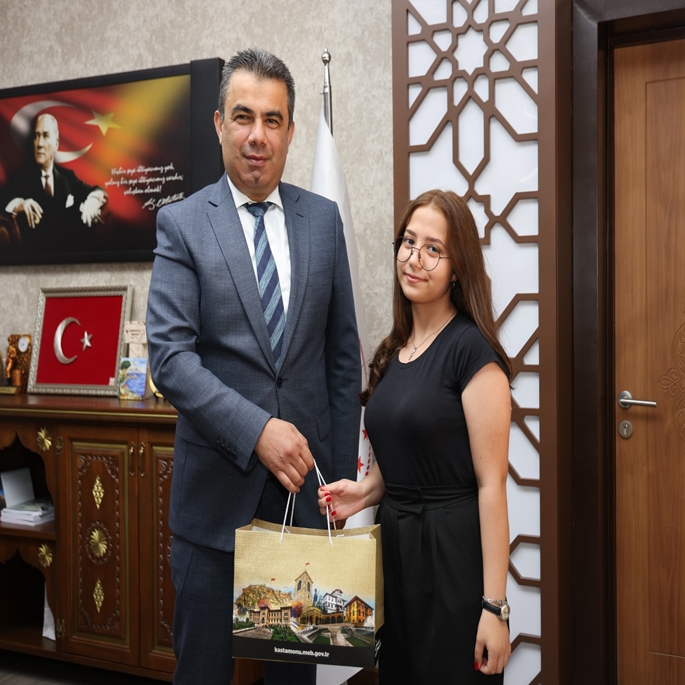 Milli Eğitim Ödül (2)
