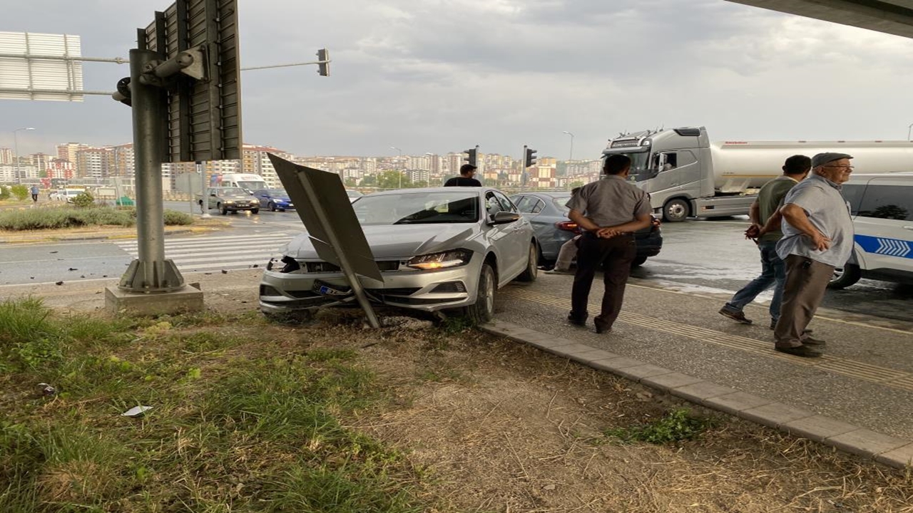 Sunta Kavşağı Feci Kaza Detay (2)