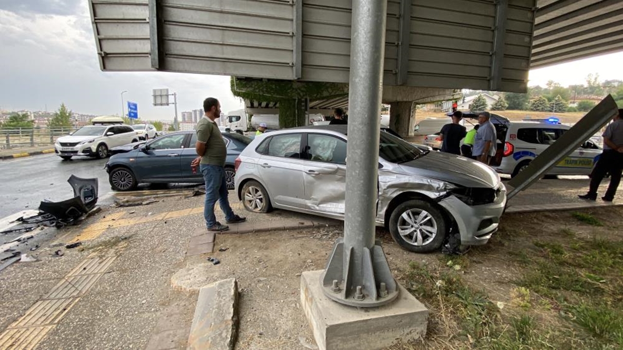 Sunta Kavşağı Feci Kaza Detay (3)