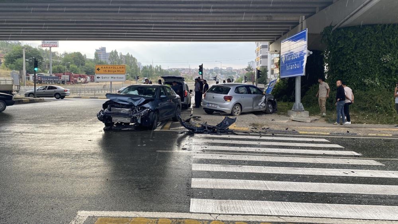 Sunta Kavşağı Feci Kaza Detay (4)