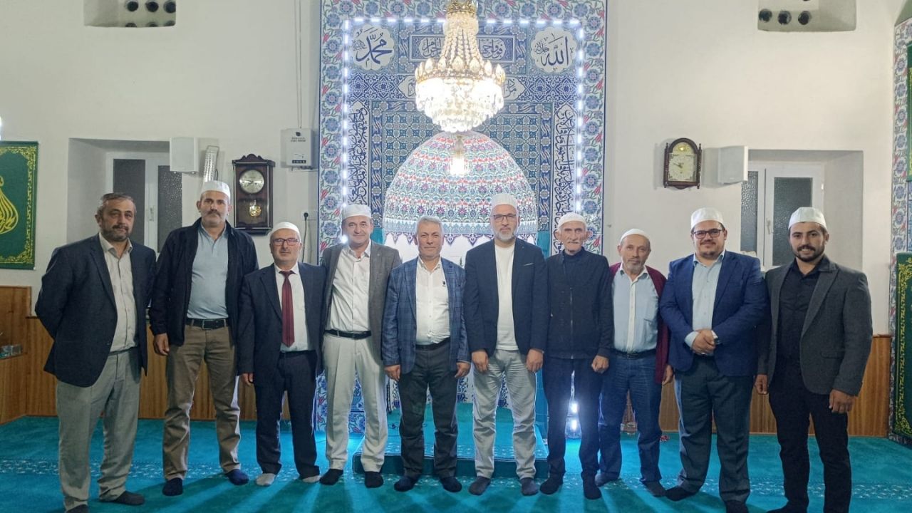 Taşköprü’de Merhum Niyazi Bilgin İçin Mevlid Programı Düzenlendi (8)
