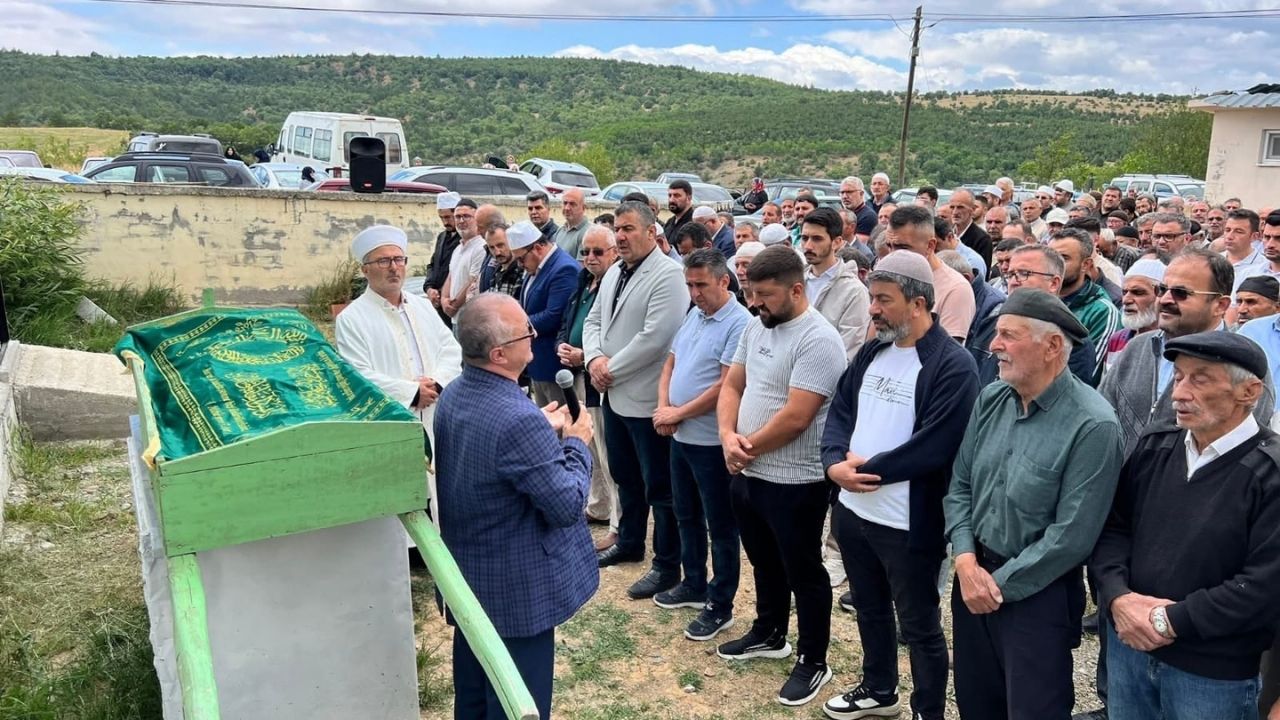 Taşköprü’de Merhum Niyazi Bilgin İçin Mevlidi Şerif Okutulacak (2)