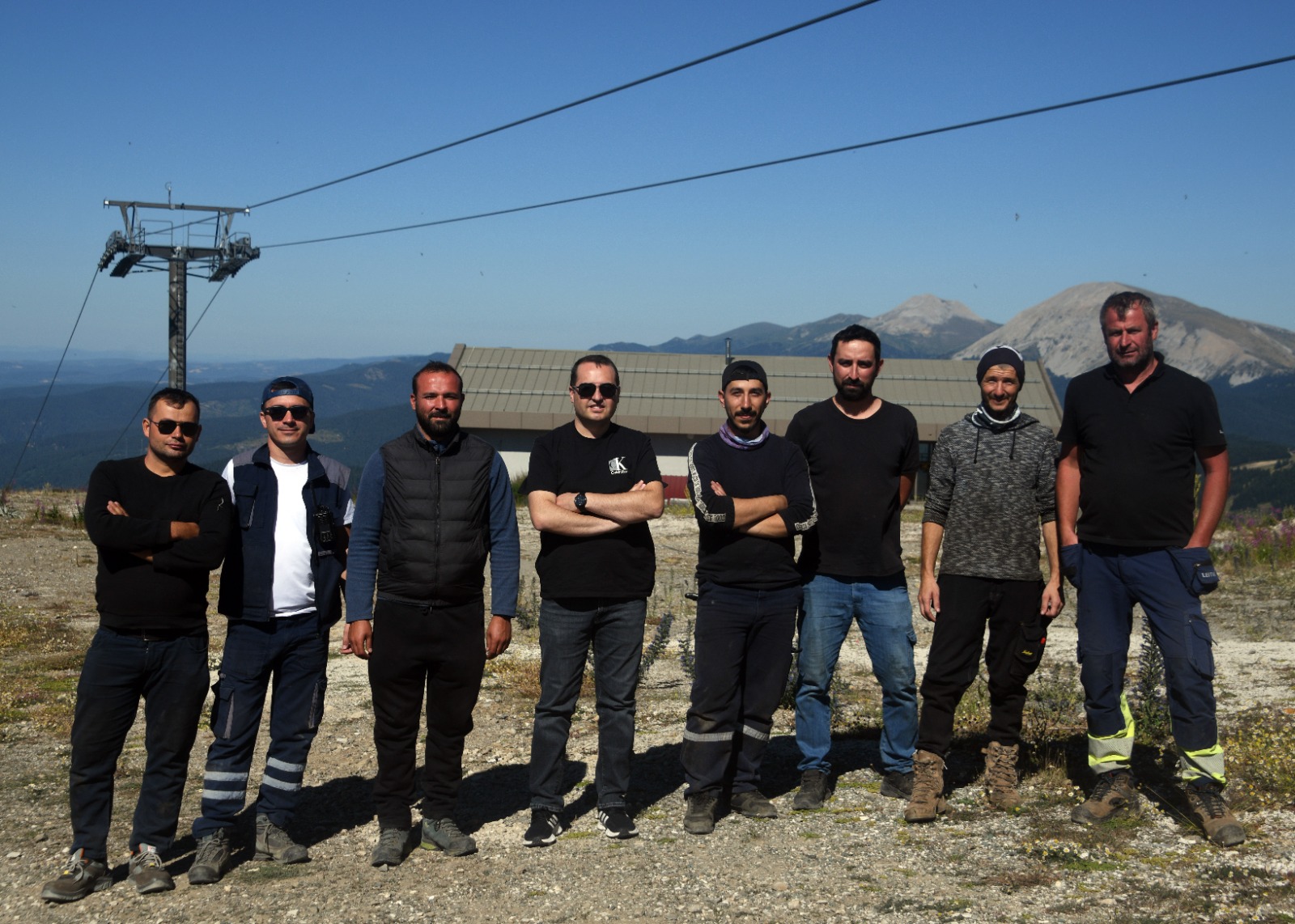Yurduntepe Kayak Merkezi'ndeki Teleferik Yeni Sezona Hazırlanıyor! 9
