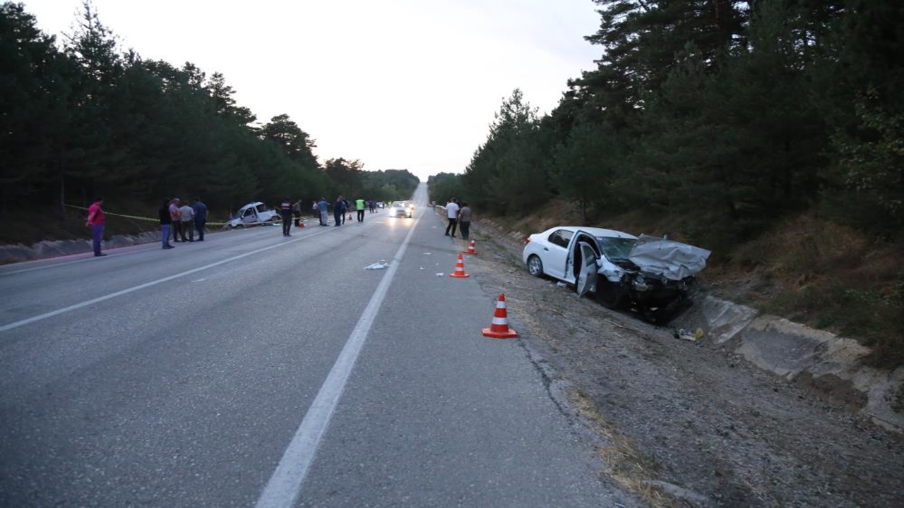 Ağlı Karayolu Feci Kaza Ölümlü (4)