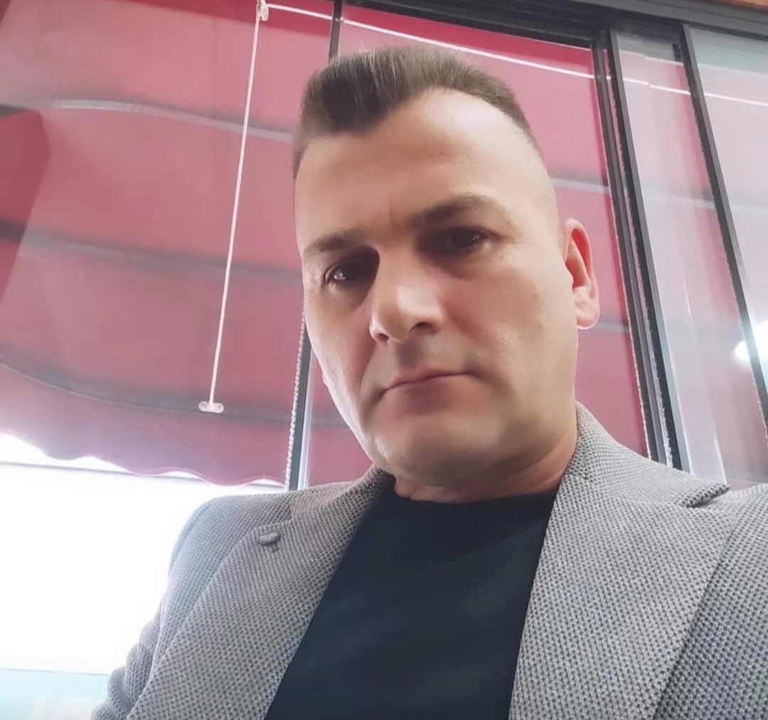 Evinde Iki Arkadaşını Tüfekle Öldüren Şahıs Tutuklandı 14