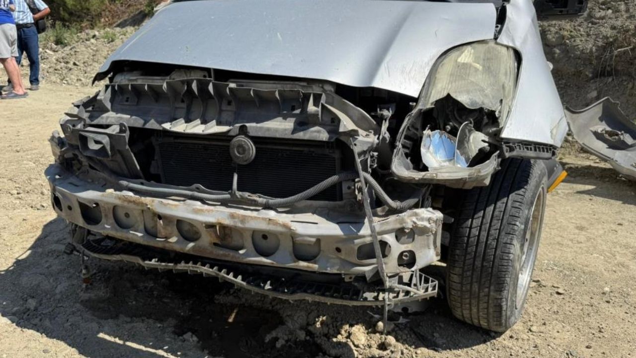 Hanönü’de Feci Kaza Otomobil Şarampole Uçtu, 1 Yaralı (2)