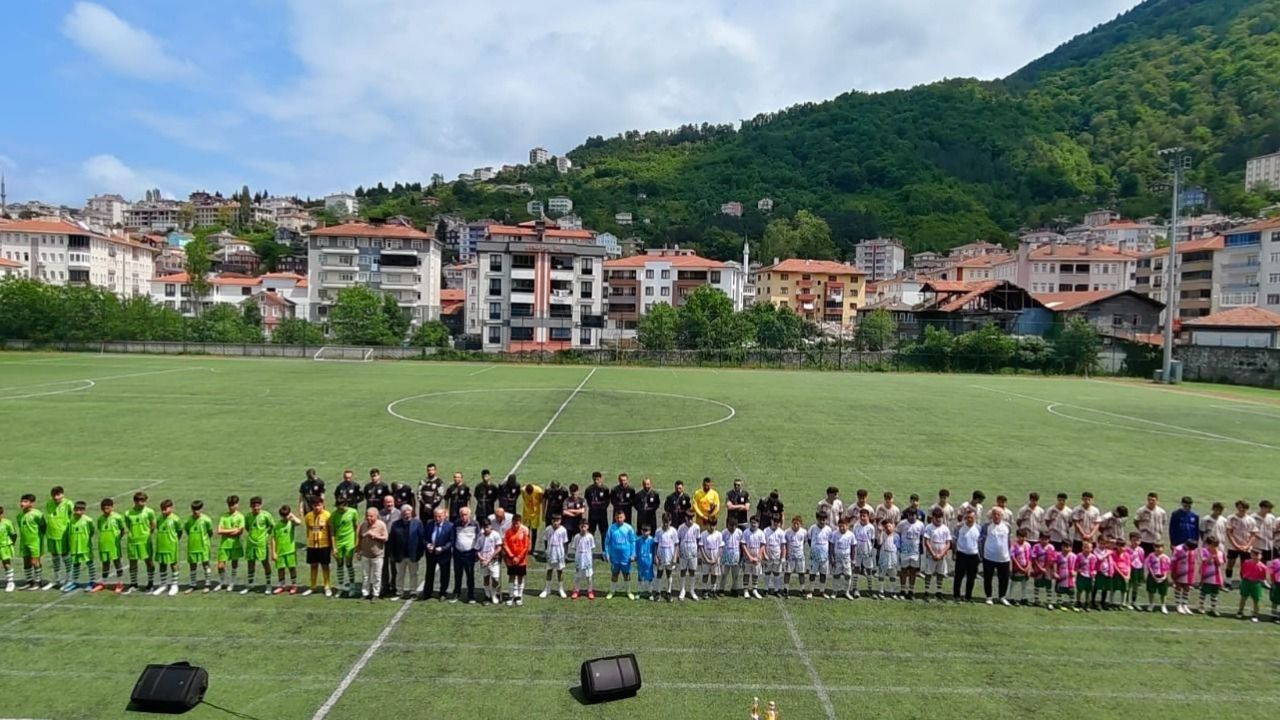 İnebolu 9 Haziran Sk, Geleceğin Sporcularını Bugünden Yetiştiriyor (7)