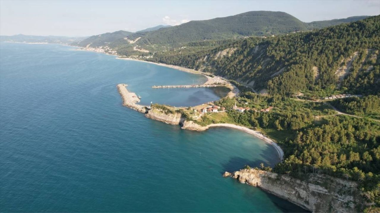 Karadeniz’in Saklı Cenneti Ginolu Koyu Ve Efsanevi Kalesi (3)