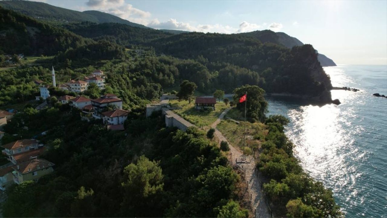 Karadeniz’in Saklı Cenneti Ginolu Koyu Ve Efsanevi Kalesi (6)