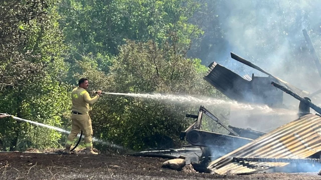 Kastamonu Arac Bahce Yanıgn (1)