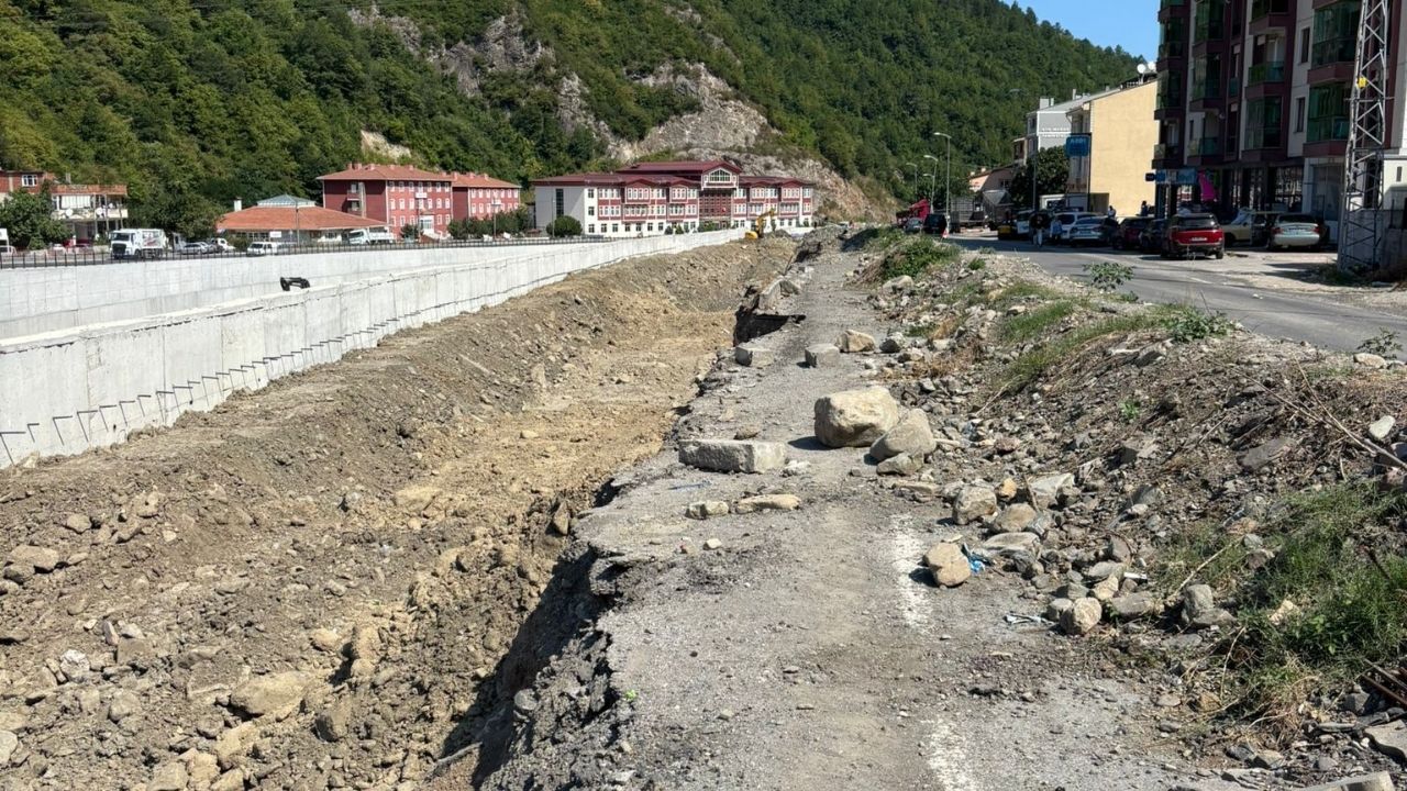 Kastamonu Ilçesinde Altyapı Çalışmaları Başlıyor Su Kesintisi Kapıda! (2)