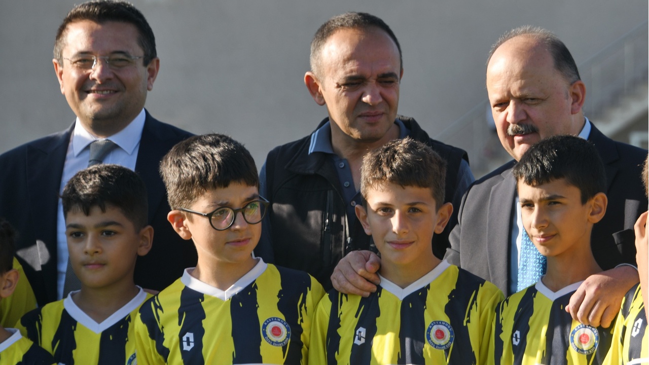 Kastamonu Köy Hizmetlerispor Vali Dallı (1)