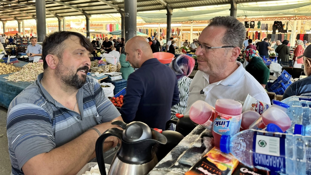 Kastamonu Milletvekilleri Pazarda (4)