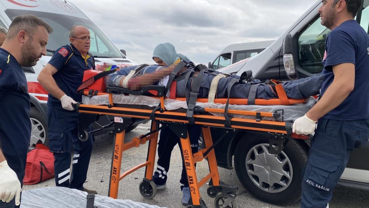 Kastamonu Tosya Yolu Akdoğan Bölgesi Feci Kaza (4)