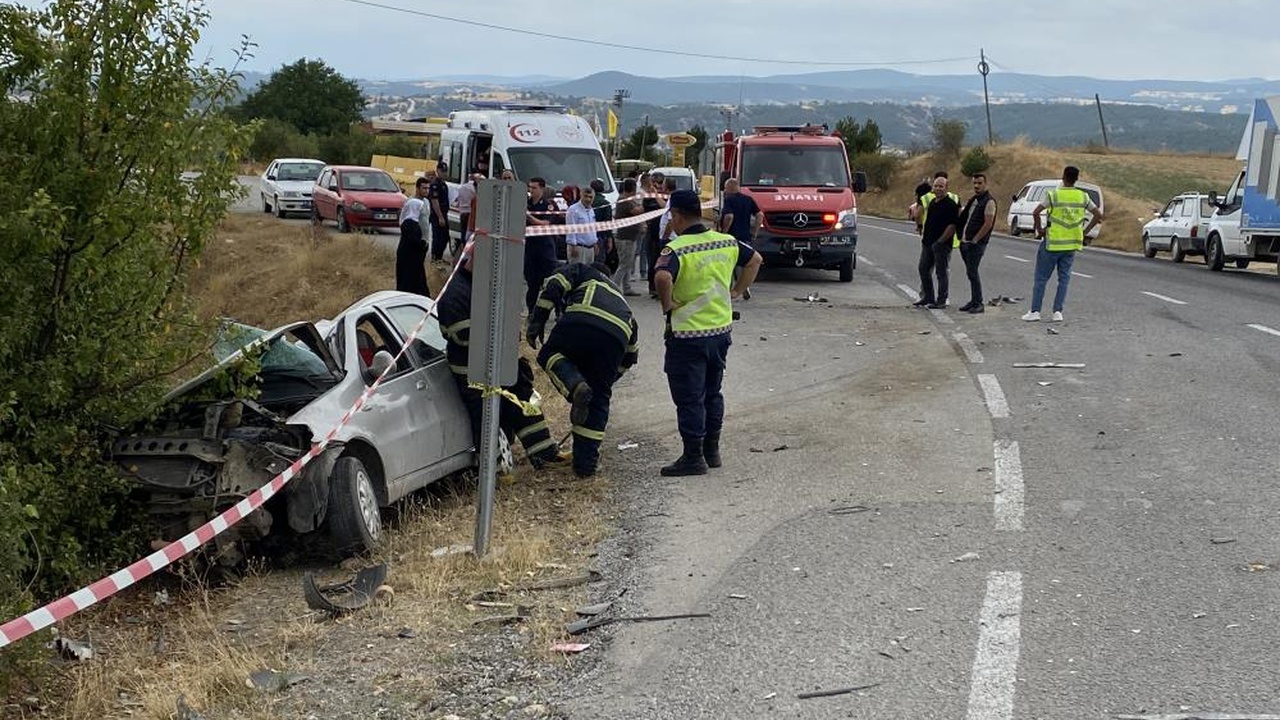 Kastamonu Tosya Yolu Akdoğan Bölgesi Feci Kaza (7)