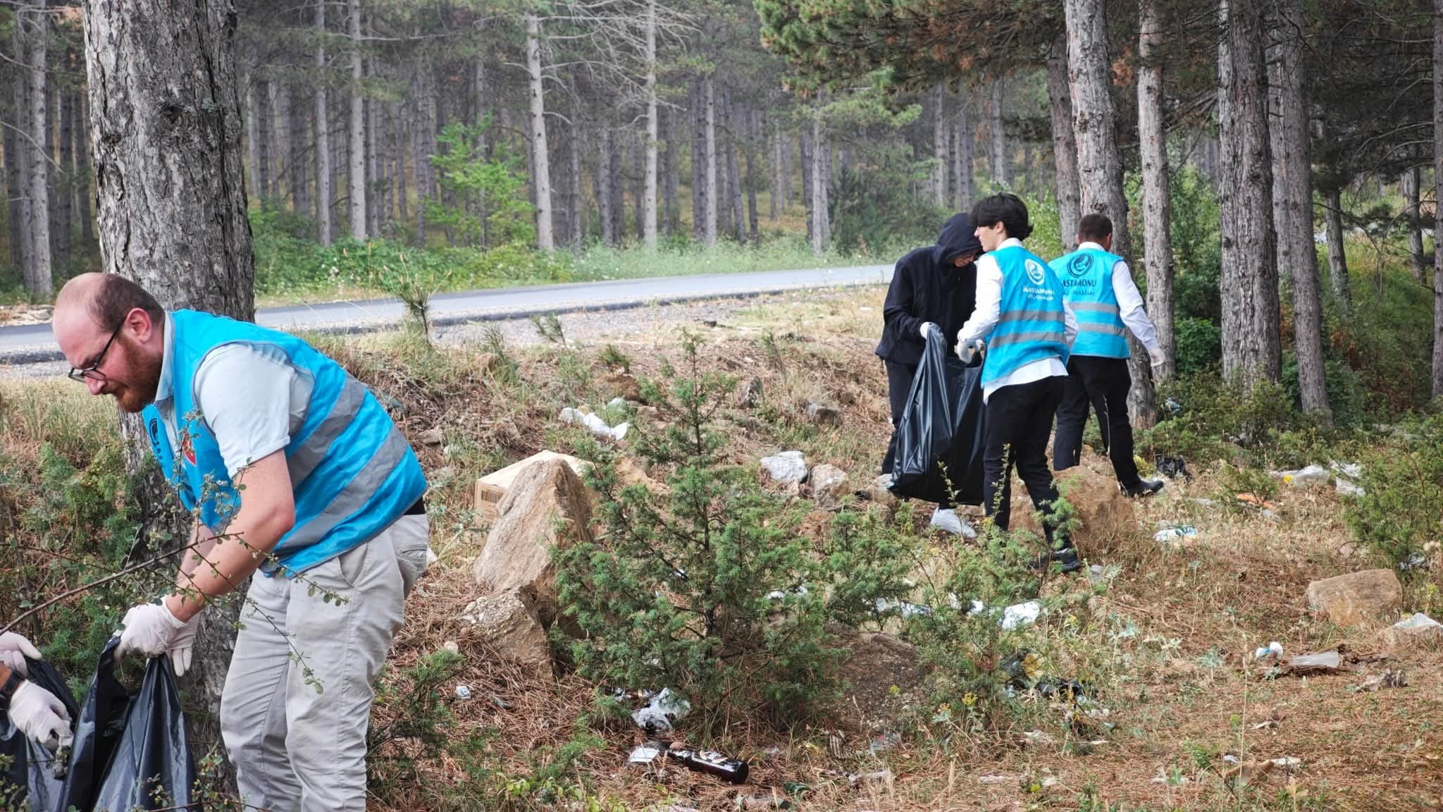 Kastamonu Ülkü Ocakları Doğa Için Kolları Sıvadı! 4