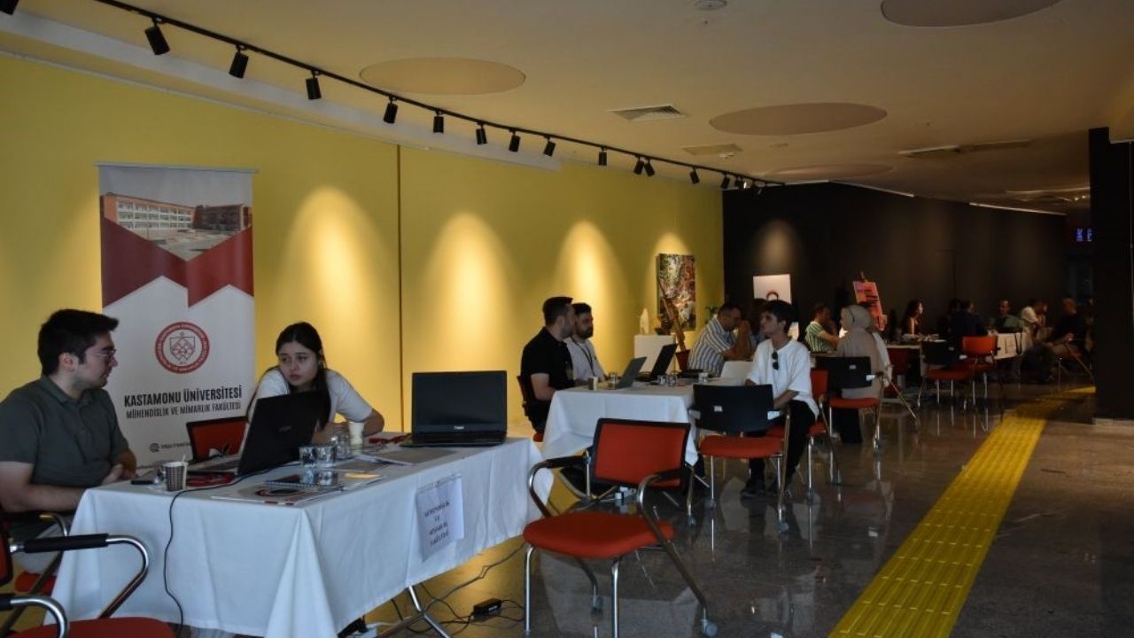 Kastamonu Üniversitesi Kapılarını Aday Öğrencilere Açtı (2)