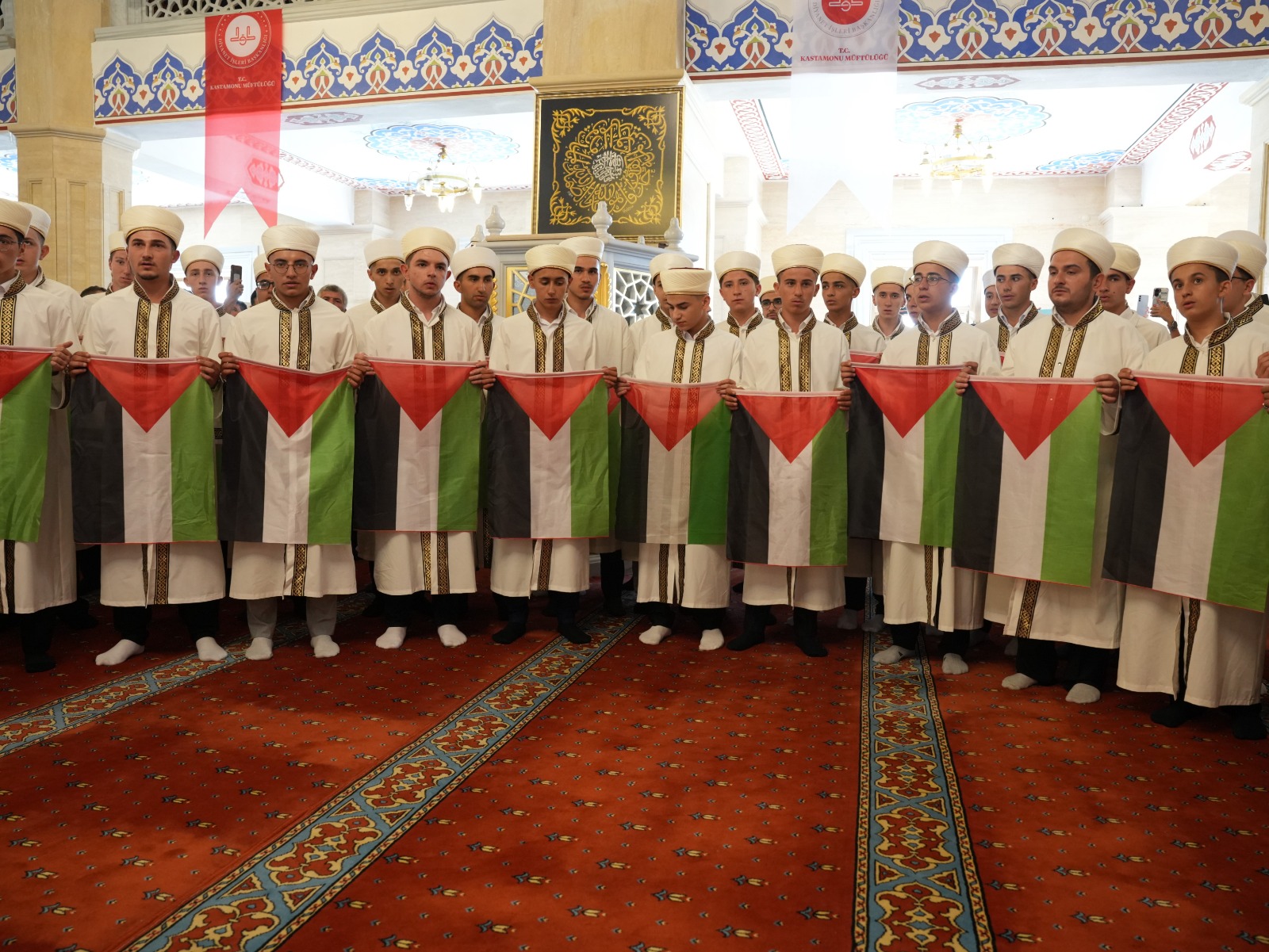 Kastamonu'da 61 Öğrenci Hafız Oldu 64