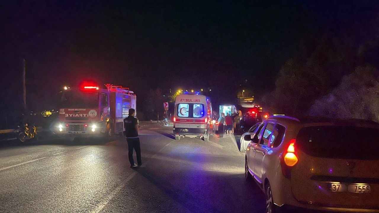Kastamonu’da Feci Kaza 6 Yaralı Hastaneye Kaldırıldı (3)