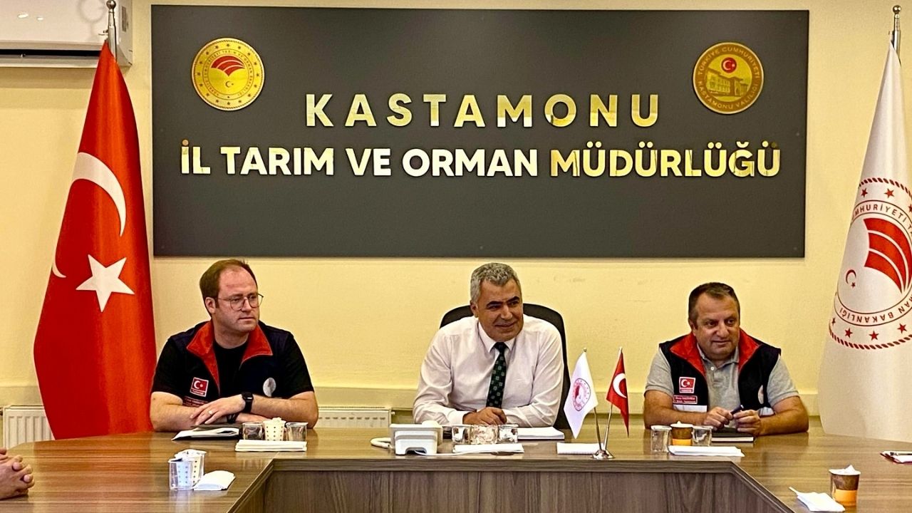 Kastamonu’da Hayvan Sağlığı İçin Stratejik Toplantı (1)
