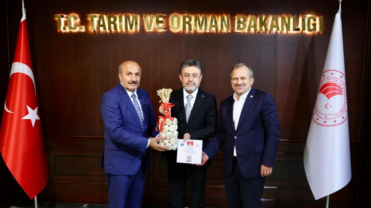 Kastamonulu Bakan Yumaklı, Taşköprü Sarımsak Festivaline Davet Edildi