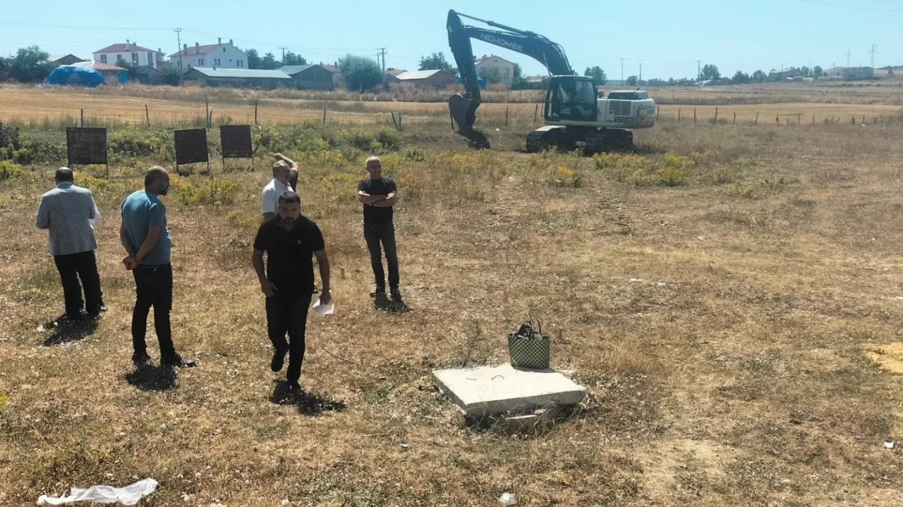 Kastamonu’nun Ilçesinde Toki̇ Heyecanı İlk Kazma Vuruldu! (4)